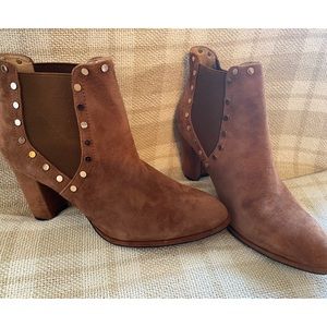 Beautiful Matiko suede leather brown rust bootie boot size 38 7.5